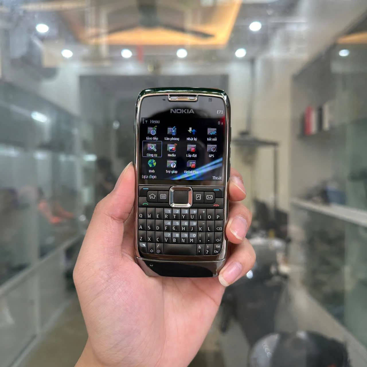 Nokia E71 ZIN đẹp nguyên bản